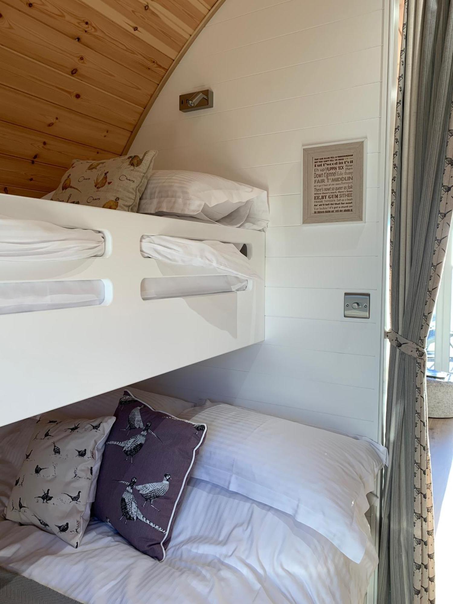 Mingle Dale- Bugthorpe Grange Glamping Villa Stamford Bridge Exteriör bild